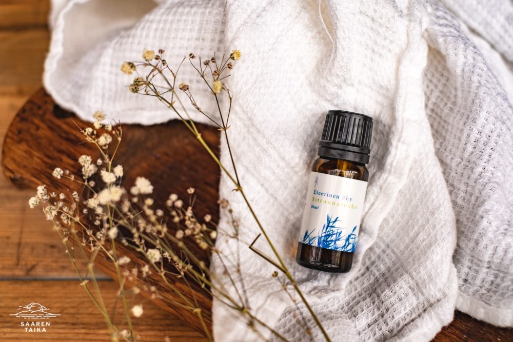 saaren taika eteerinen öljy-2908 sitruunaruoho3