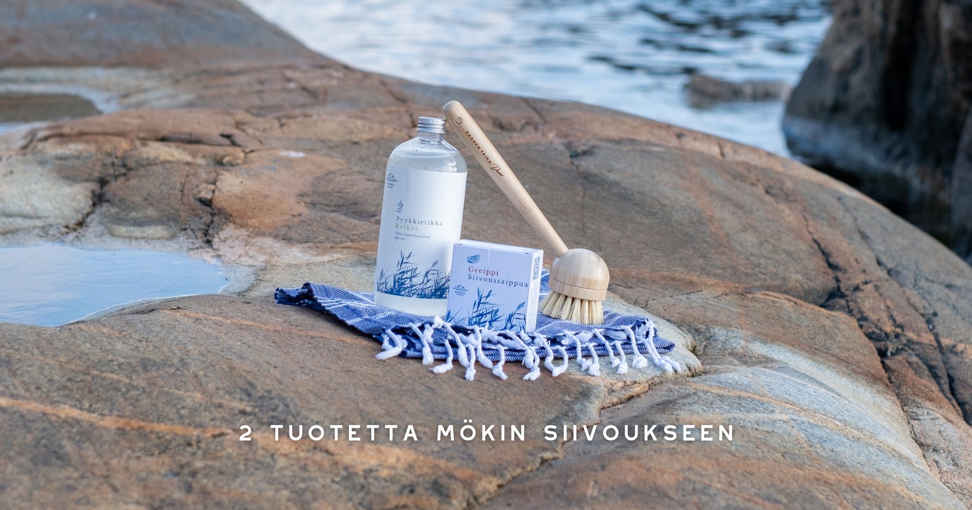 Saaren Taika 100% kasviperäiset ja iholle hellävaraiset pesuaineet ovat ekotietoisen mökin siivoojan ehdottomia suosikkeja. Näiden avulla mökin (tai asuntovaunun, asuntoauton, veneen jne.) siivous ja raikastus sujuu vaivattomasti ilman voimakkaita myrkyllisiä kemikaaleja, luontoa vahingoittamatta ja hengitysteitä ärsyttämättä!