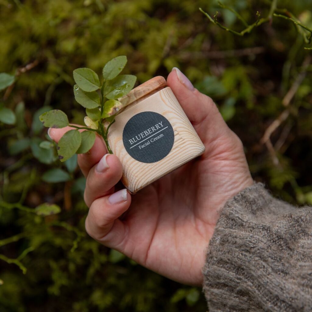 Chosen by Johanna Blueberry Facial Cream eli Mustikka kasvovoid